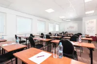 호텔 플러스 브라티슬라바 호텔