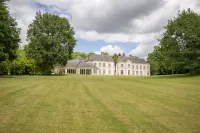 Château de Lannouan Hôtels à : Landévant