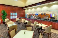 Holiday Inn Express & Suites CHARLESTON - MOUNT PLEASANT by IHG - Frühstück