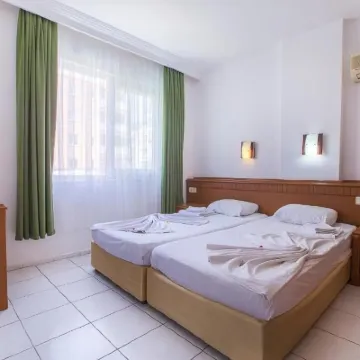 Bayram Apart Hotel Hotels near Kleopatra Beach
