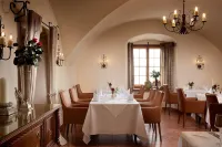 Hotel Schloss Mittersill - breakfast