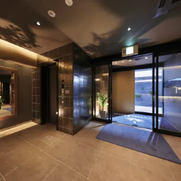 Doutonbori Crystal Hotel IV Отели рядом с достопримечательностью «Тюо»