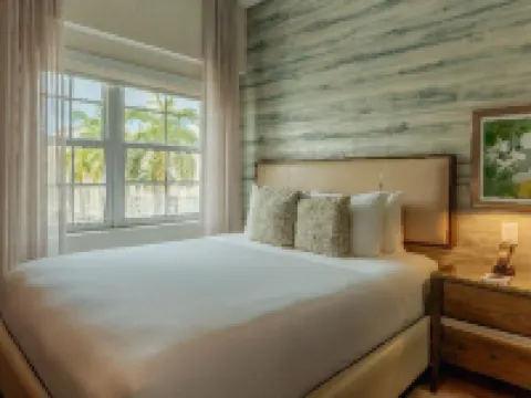 Iberostar Waves Miami Beach Hotels in Miami Beach