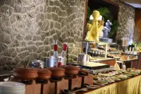 Uday Samudra Leisure Beach Hotel & Spa - breakfast