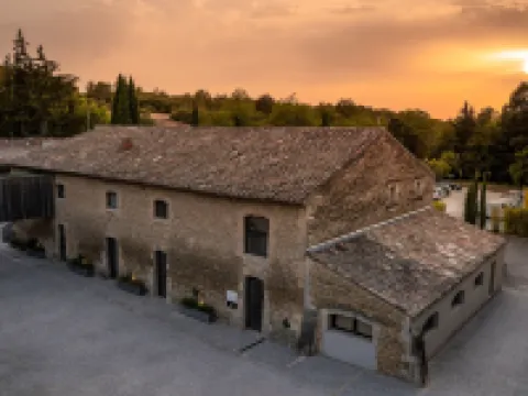 Moulin de Vernegues et Spa Hotels in Mallemort