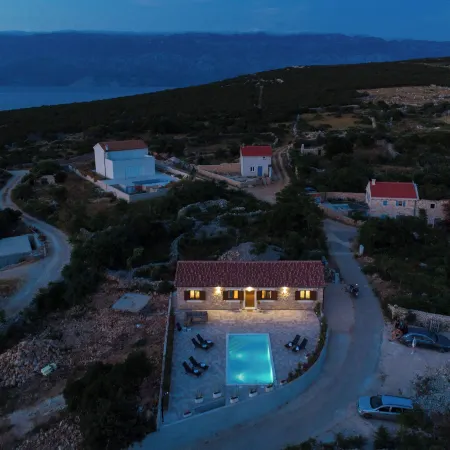 Villa Nika