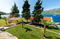 Villa Gabriela - Parkering