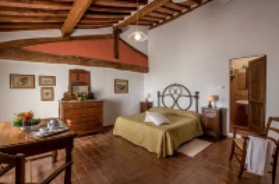 อากรีตูริสโม ฟัตตอเรีย เดล โกลเล