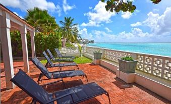 Arcadia Blue Sky Luxury