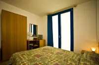 Hotel Il Canneto Hotels near Santuario della Madonna di Ardena