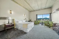 The Suites at Prairie Falls Hotels in Post Falls