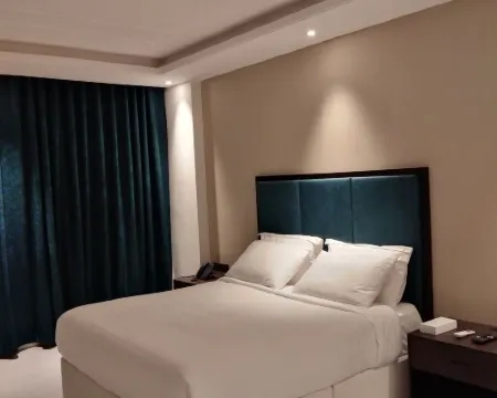 فندق نيبولا فنادق في الدقم