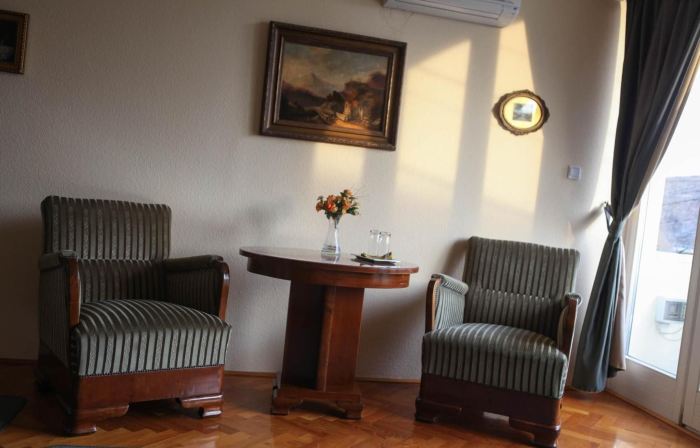 Barokk Antik Guest Hause
