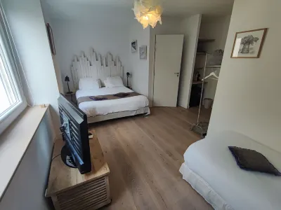 Moodz Hotel Hotels in Pont-eveque