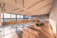 Regatta Living Hotel by Mint