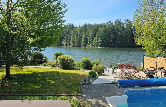 豪華海洋碼頭泳池別墅