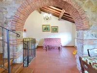 Tuscany Apartment with 2 Pools - pet friendly