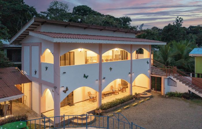 Pangea Lodge
