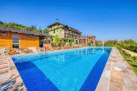 Ampelo Resort - 4-Star