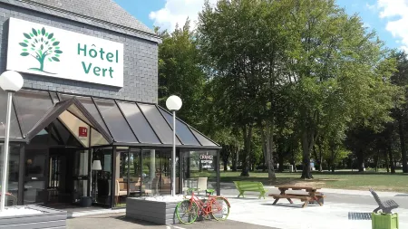 Hôtel Vert Отели в г. Сервон