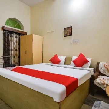 Hotel Surya palace