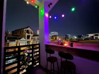 CANARY HOMESTAY Отели рядом с достопримечательностью «Сигнальная Башня»