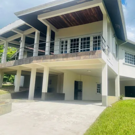 Casa Ellysian