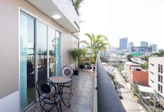 네이처 부티크 호텔 라차요틴