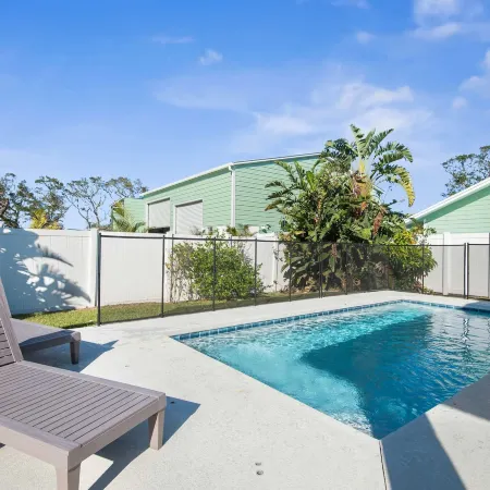 Beach Home w Heated Pool Free Golf Cart
