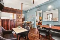 Site 61 Hostel - Hostels