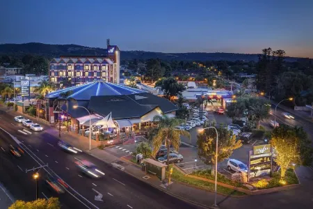 Arkaba Hotel Отели в г. Фуллартон