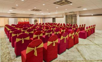 Lion Lords Inn Rajula