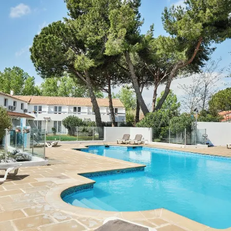 Artemia Aigues-Mortes - Hotel Avec Piscine