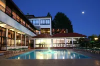 Rodon Hotel and Resort Hotels in Kalopanayiotis