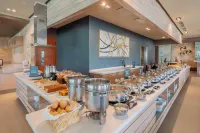 Holiday Inn Acapulco la Isla, an IHG Hotel