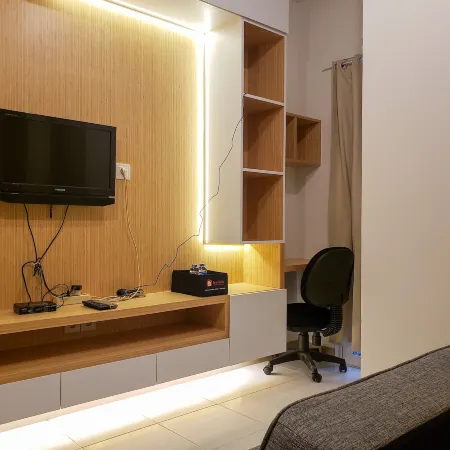 Minimalist and Tidy 2Br Apartment at Tokyo Riverside Pik 2