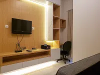 Minimalist and Tidy 2Br Apartment at Tokyo Riverside Pik 2