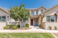 Stellar Location Access To Pool, Hot Tub & BBQ