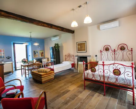 Piazzaga565 Hotels in Torno