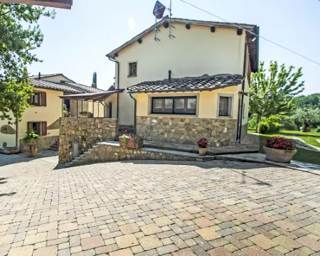 Le Mura Hoteles en Bucine