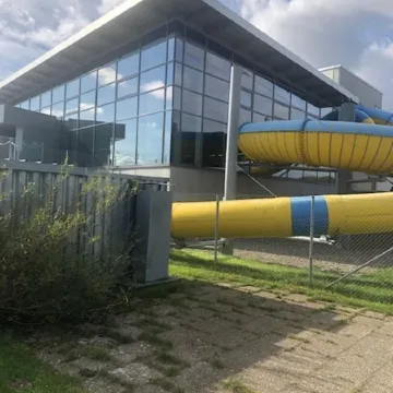 Holiday house with fireplace, near the beach, dogs welcome