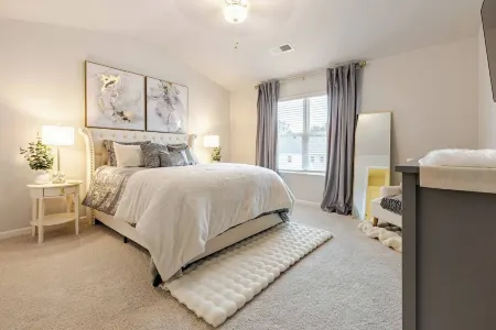 Breathtaking, Brand New, 4 Bedroom, 2.5 Bath Townhome 13 Mins from ATL Airport!