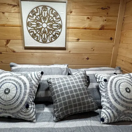 Inspiration Station: Your Peaceful Getaway to Recharge and Refocus in Nature