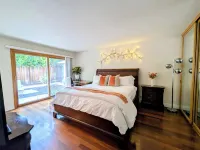 Warm & Welcoming Haven/Pet/Tech hubs/School in  Palo Alto