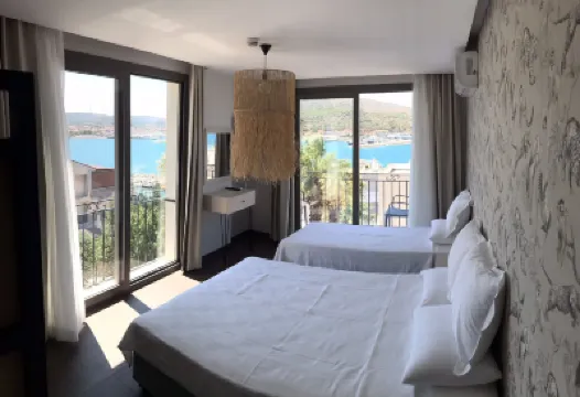 Eva Hotel CESME 체쉬메 버스 터미널 주변 호텔