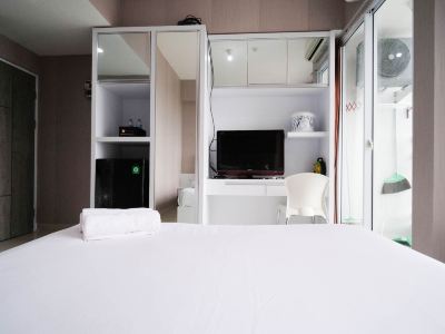 Homey and Cozy Living at Studio Taman Melati Surabaya Apartment