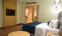 SRM Hotel Maraimalai Nagar Chennai Hotels in Kattankulathur