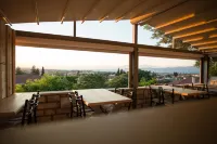 Pegasus Rooms Hotels in Vrachati
