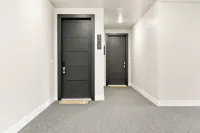 New 3-bedroom condo 2 minutes from ski gondola