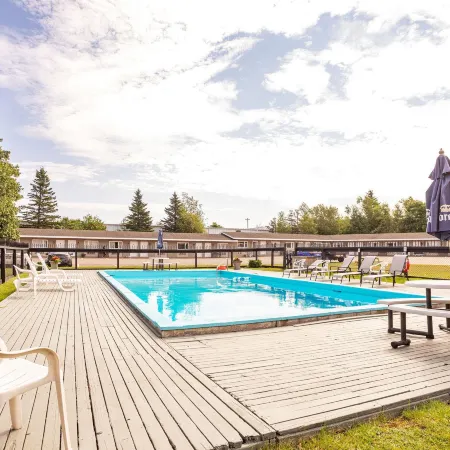 Canadas Best Value Inn and Suites Charlottetown